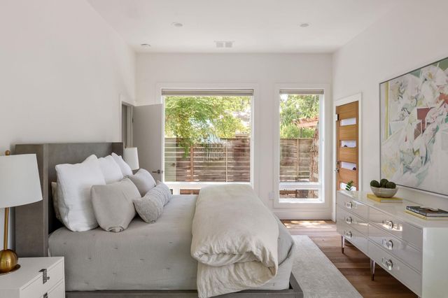 2211 Canterbury ST, Austin, TX 78702