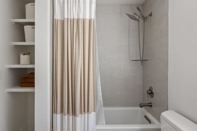 2211 Canterbury ST, Austin, TX 78702