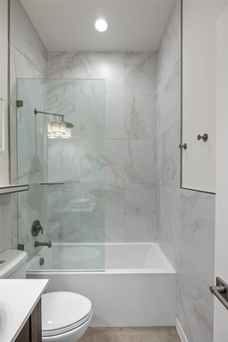 2211 Canterbury ST, Austin, TX 78702