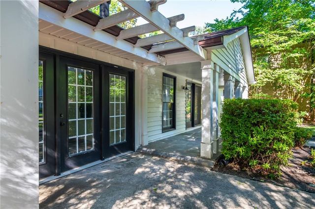 1781 Warren Court NW, Atlanta, GA 30318