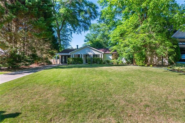 1781 Warren Court NW, Atlanta, GA 30318