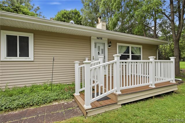 4875 Meadowbrook Road, Clarence, NY 14221