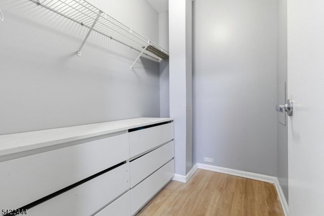 308 Passaic Ave 215, Harrison Town, NJ 07029