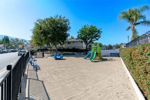 602 Avenida Del Platino, Newbury Park, CA 91320