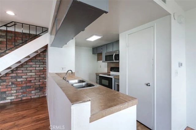 602 Avenida Del Platino, Newbury Park, CA 91320