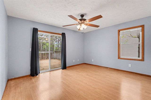 177 Glen Eagle Drive, Rockford, MI 49341