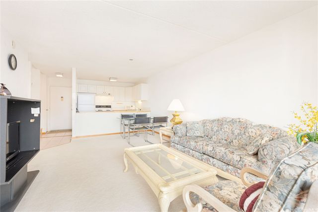 400 Hobron Lane 3003, Honolulu, HI 96815