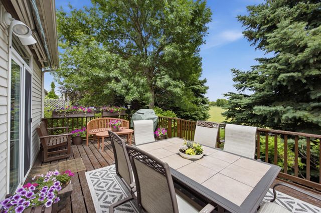 424 44th Avenue S, Moorhead, MN 56560