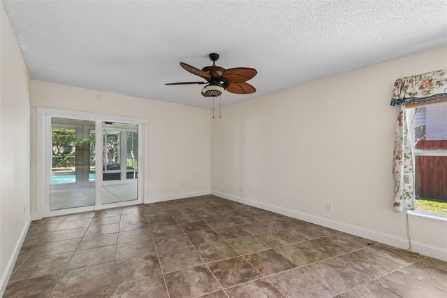 3319 CHEVIOT DRIVE, Tampa, FL 33618