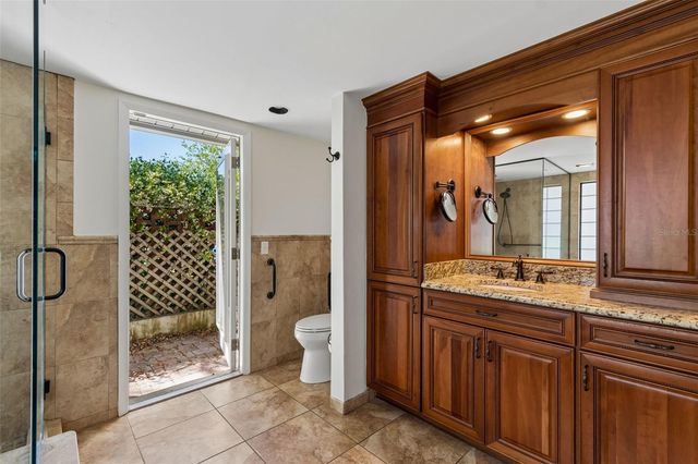 3319 CHEVIOT DRIVE, Tampa, FL 33618