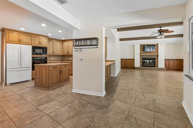 3319 CHEVIOT DRIVE, Tampa, FL 33618