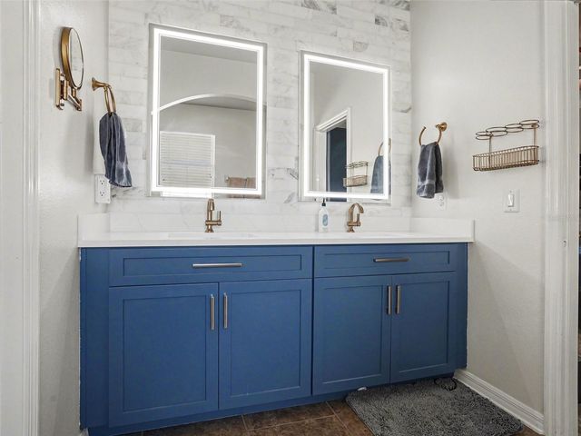 924 BELLA VIDA BOULEVARD, Orlando, FL 32828