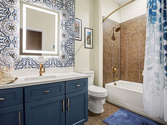 924 BELLA VIDA BOULEVARD, Orlando, FL 32828