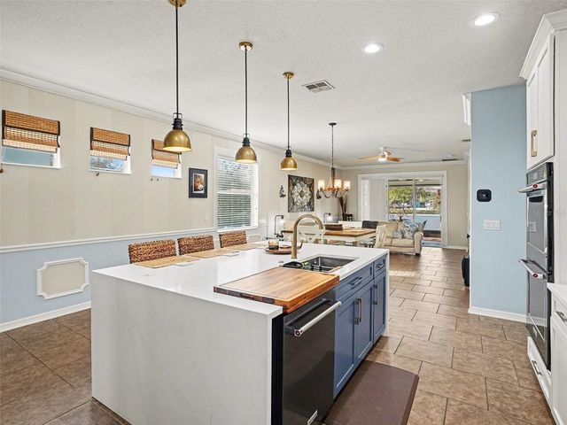 924 BELLA VIDA BOULEVARD, Orlando, FL 32828