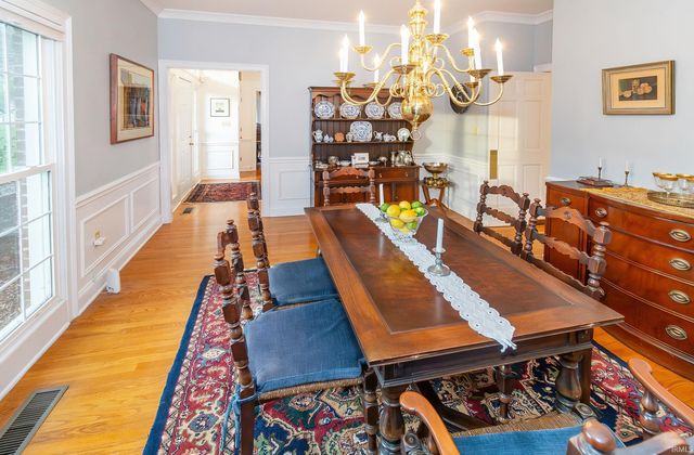 45 Oak Meadow Road, Evansville, IN 47725