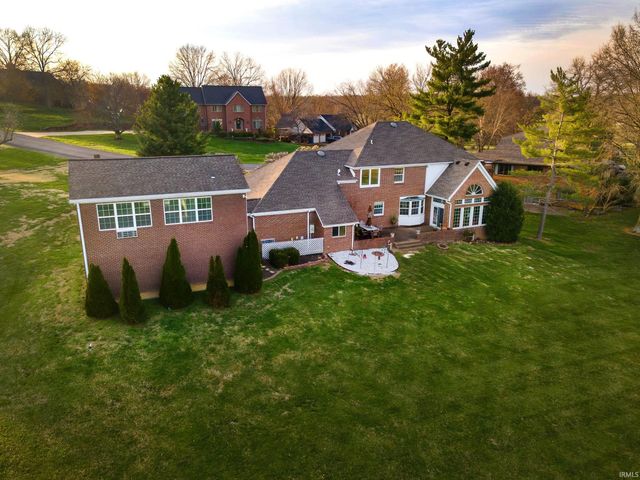 45 Oak Meadow Road, Evansville, IN 47725