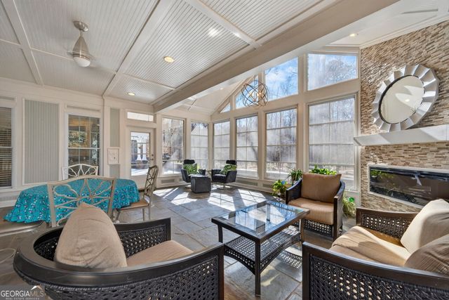 1090 Water Front Road, Greensboro, GA 30642