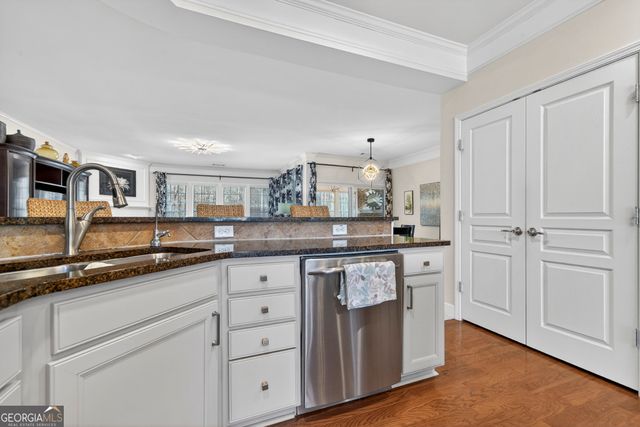 1090 Water Front Road, Greensboro, GA 30642