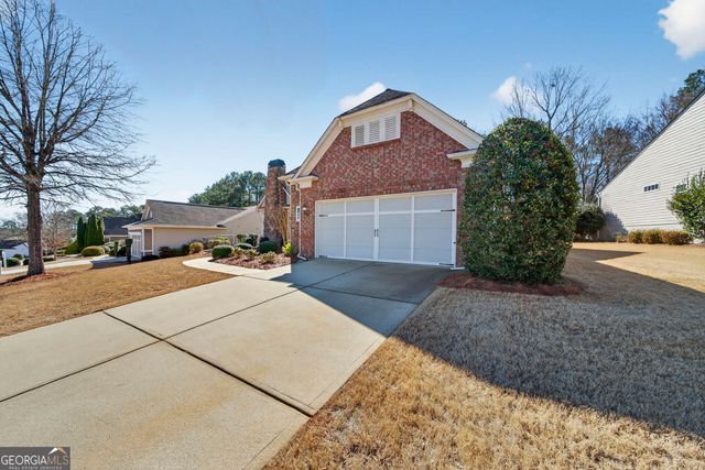 1090 Water Front Road, Greensboro, GA 30642