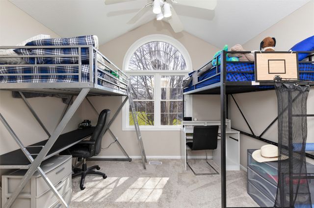 2514 135th Street, Urbandale, IA 50323