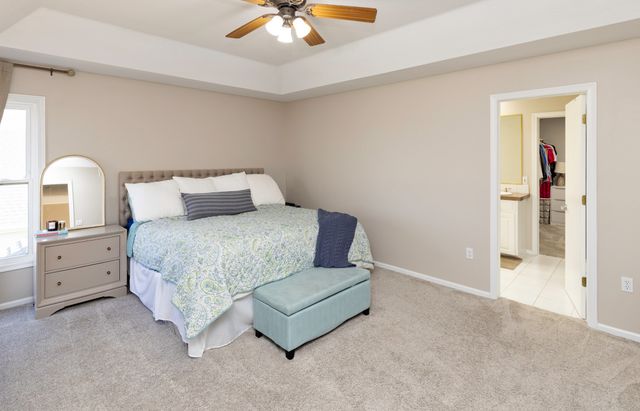 2514 135th Street, Urbandale, IA 50323