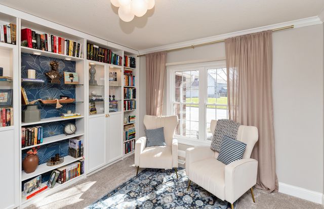 2514 135th Street, Urbandale, IA 50323