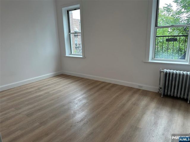 311 79th Street 37, North Bergen, NJ 07047