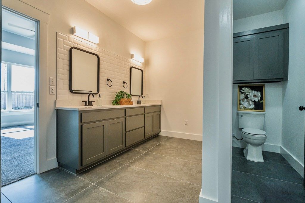 Image 9 of property listing at 5717 Melrose Ave, San Angelo, TX 76901