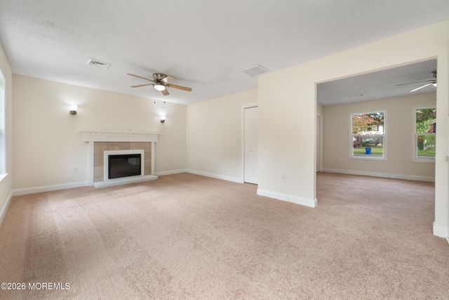 1093 Eaglehurst Road, Toms River, NJ 08753