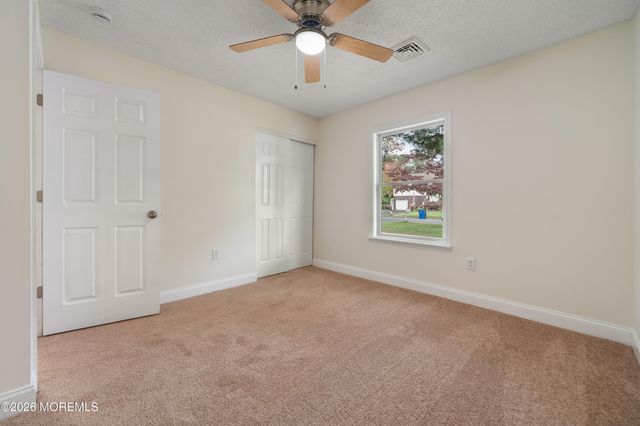 1093 Eaglehurst Road, Toms River, NJ 08753