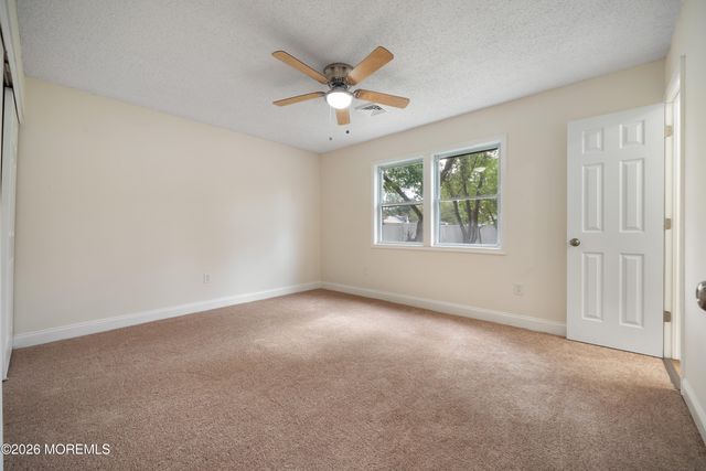 1093 Eaglehurst Road, Toms River, NJ 08753