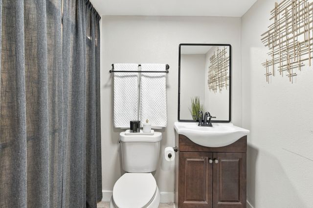 3231 Fm 66, Waxahachie, TX 75167