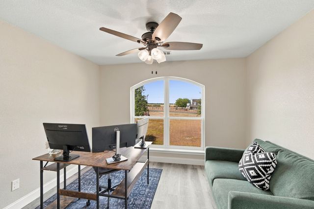 3231 Fm 66, Waxahachie, TX 75167