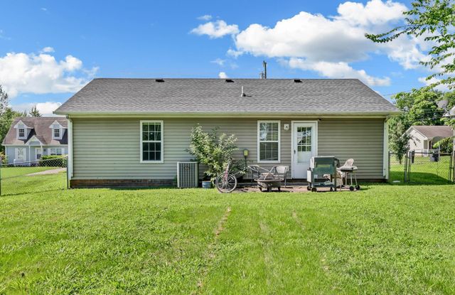 1645 Hannibal Drive, Oak Grove, KY 42262