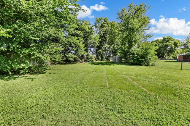 1645 Hannibal Drive, Oak Grove, KY 42262