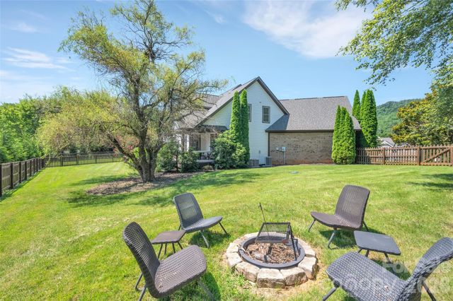 37 Carland Drive, Arden, NC 28704