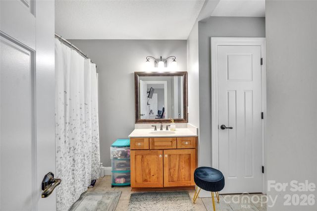 37 Carland Drive, Arden, NC 28704