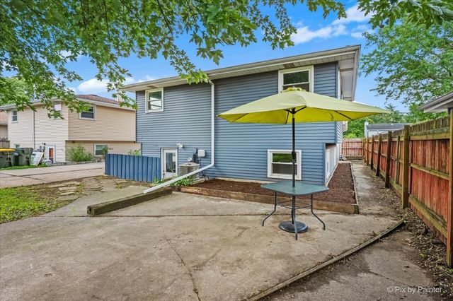 1N542 Goodrich Avenue, Glen Ellyn, IL 60137