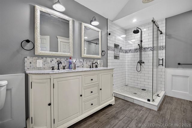 2150 E 140th Place S, Bixby, OK 74008