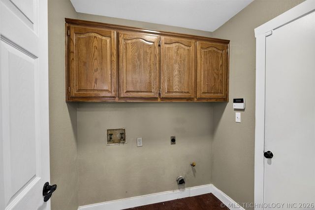 2150 E 140th Place S, Bixby, OK 74008