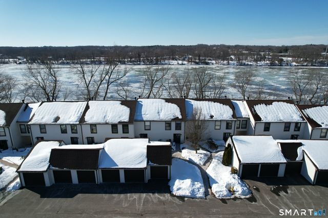 241 South Water Street 11, East Windsor, CT 06088