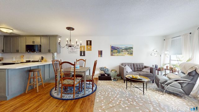 241 South Water Street 11, East Windsor, CT 06088