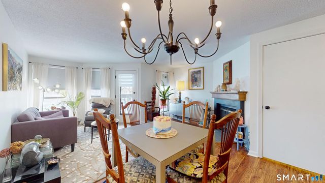 241 South Water Street 11, East Windsor, CT 06088