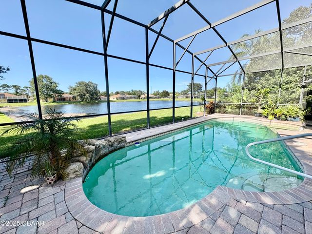 800 Sterling Chase Drive, Port Orange, FL 32128