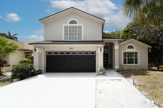 200 Trails End, West Palm Beach, FL 33413