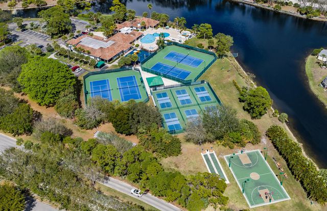 200 Trails End, West Palm Beach, FL 33413