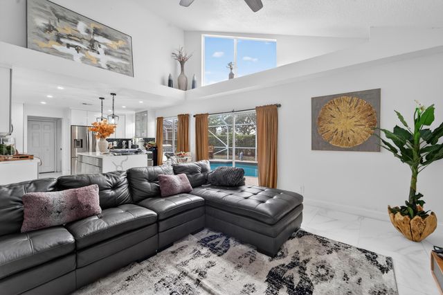 200 Trails End, West Palm Beach, FL 33413