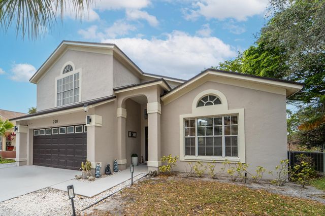 200 Trails End, West Palm Beach, FL 33413