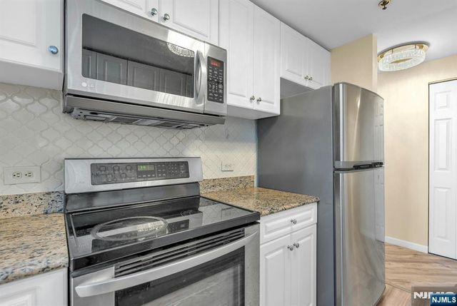 100 Old Palisade 3101, Fort Lee, NJ 07024