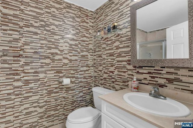100 Old Palisade 3101, Fort Lee, NJ 07024